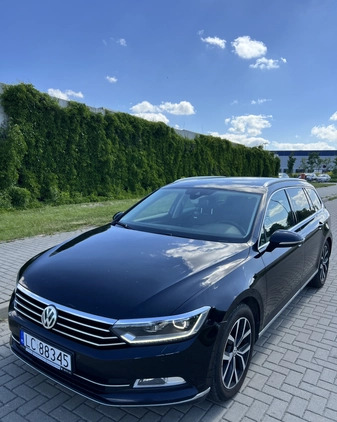 Volkswagen Passat cena 47970 przebieg: 358338, rok produkcji 2014 z Lublin małe 121